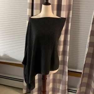 Dark gray poncho - estimated size Small